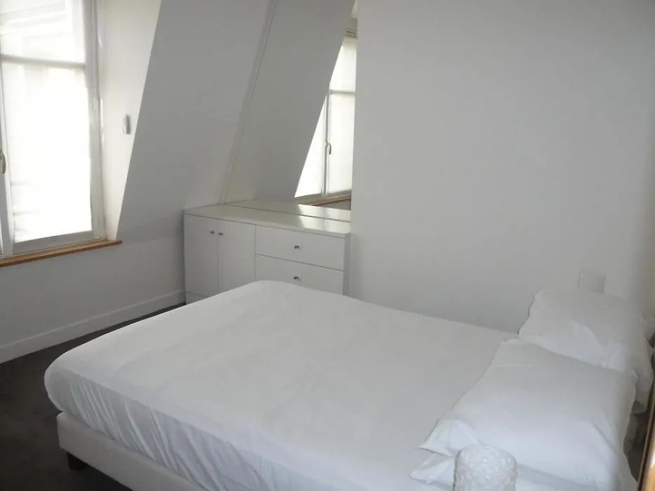 Szálloda Apts Bridgestreet Champs Elysees Párizs