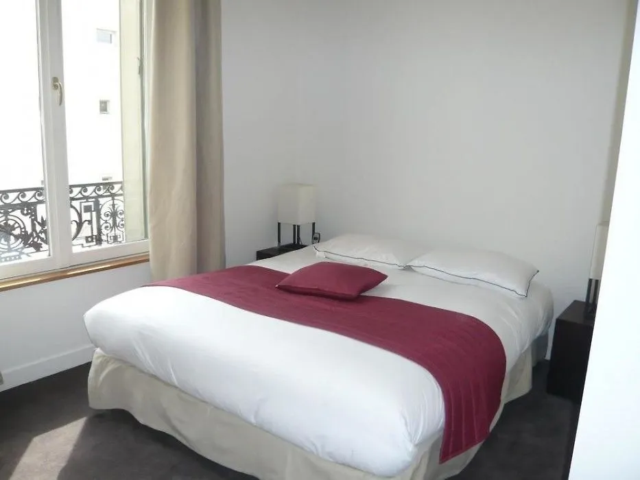 Apts Bridgestreet Champs Elysees Szálloda Párizs