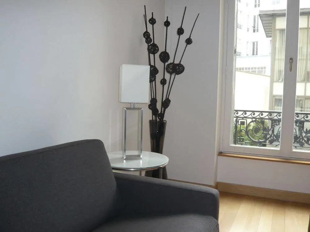 Szálloda Apts Bridgestreet Champs Elysees 4*