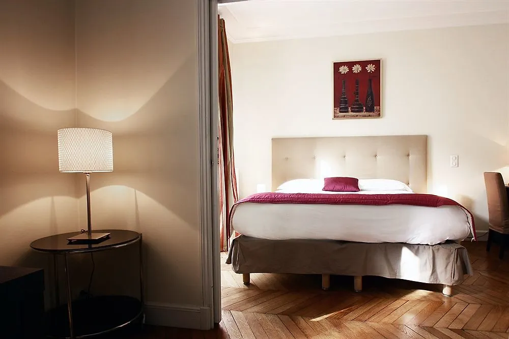 Apts Bridgestreet Champs Elysees 4* Párizs
