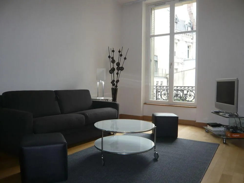 فندق Apts Bridgestreet Champs Elysees 4*